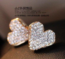 小Z外贸饰品铺子 欧美复古与韩国水晶饰品的时尚殿堂